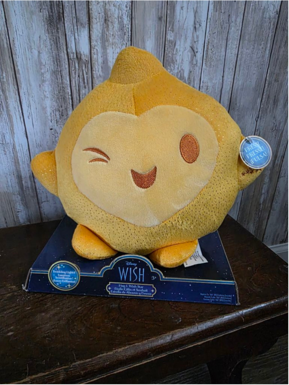 Girls Disney Wish Hug & Wish Star Stuffed Animal Yellow One Size NEW